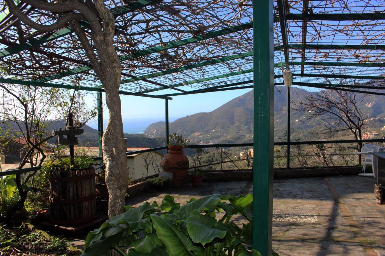 Cottage La Terrazza 레반토 외부 사진